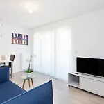 斯普瑞波利斯保丁豪斯公寓 3*