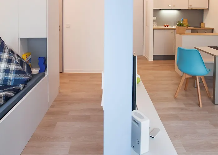 Spreepolis Boardinghaus 3*